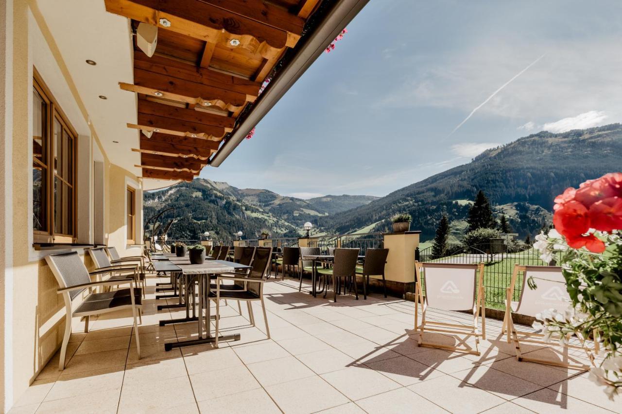 Berghotel Alpenklang グロースアルル エクステリア 写真