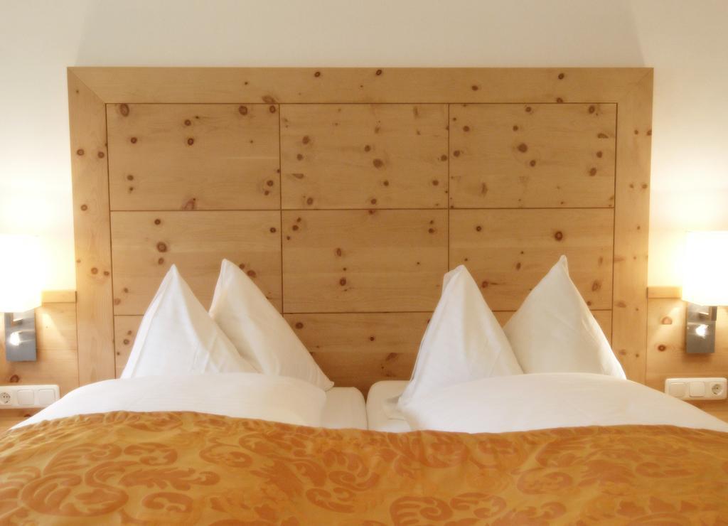 Berghotel Alpenklang グロースアルル エクステリア 写真