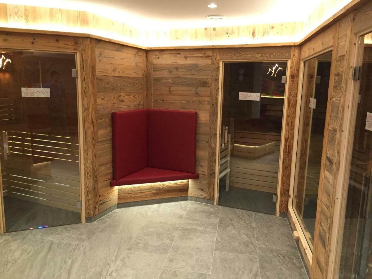 Berghotel Alpenklang グロースアルル エクステリア 写真